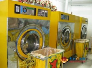 干洗店加盟費高嗎?