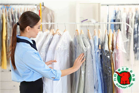 如何開洗衣店?洗衣店創(chuàng)業(yè)指南