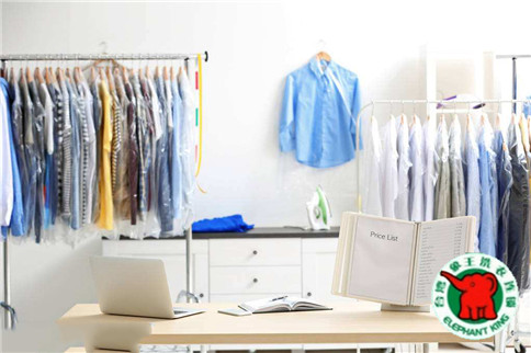 開一個干洗店要多少錢?一套干洗設(shè)備多少錢?