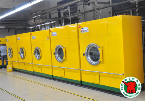 干洗機(jī)一套多少錢?需要哪些設(shè)備?